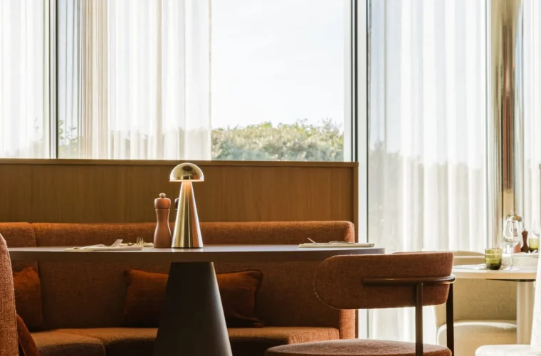 Eigen foto op de lunchclubpagina — Nomon in Den Haag