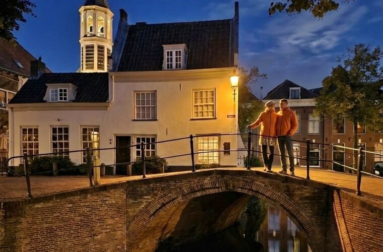 Historisch gebouw bij de avondwandeling door Amersfoort